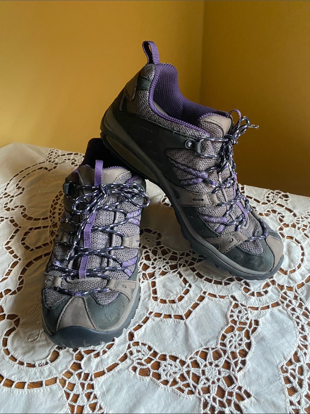Merrell Siren Sport Women's Black/Gray/Purple Hiking Trail shoes size 11.
